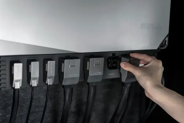 Plug + Play